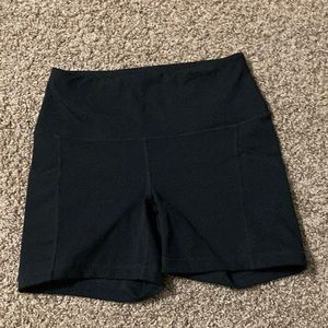 Black spandex shorts with pockets